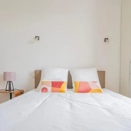 Luxury And Comfort In The Heart Of Apartment Paris