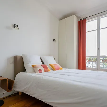 Luxury And Comfort In The Heart Of *