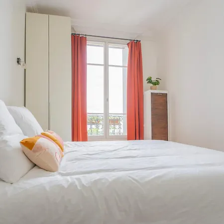 Luxury And Comfort In The Heart Of Paris
