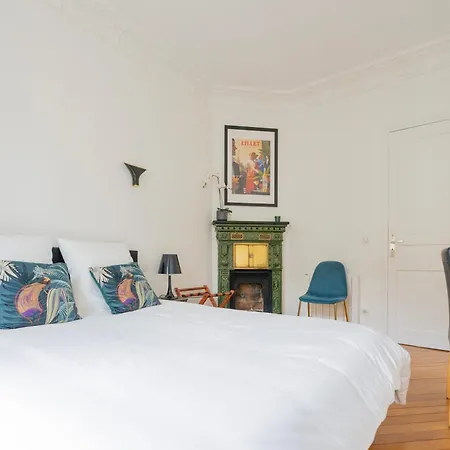 Apartment Luxury And Comfort In The Heart Of Paris