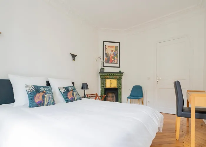 Apartment Luxury And Comfort In The Heart Of Paris